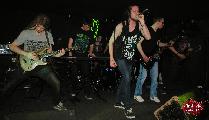 gallery/2015.04.10.sequence-subway-one_reason_to_kiss-stubborn-sonic_rise~kvlt/DSC_0097.JPG