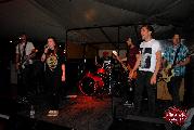 gallery/2013.09.22.follow_the_water-here_lies_a_warning-show_your_teeth-close_your_eyes-a38/DSC_0004.JPG