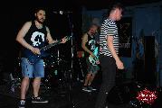 gallery/2014.06.05.flatband-project_for_a_better_dream-all_the_shelters-slaves_strike_back-owndisorder-durer_kert/DSC_0093.JPG