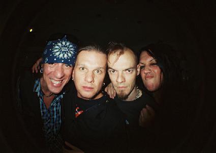Junkies, Bugz