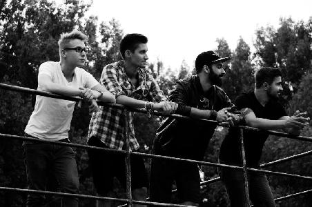 Dungaree - Megjelent az első EP!